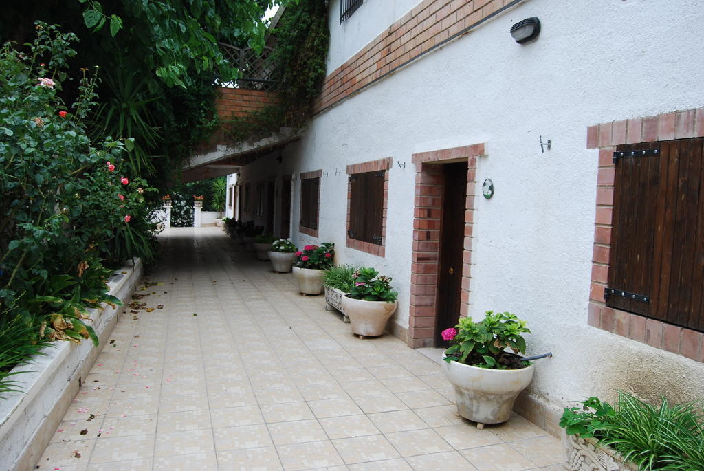 Apartamentos Les Moreres Duesaigues 外观 照片